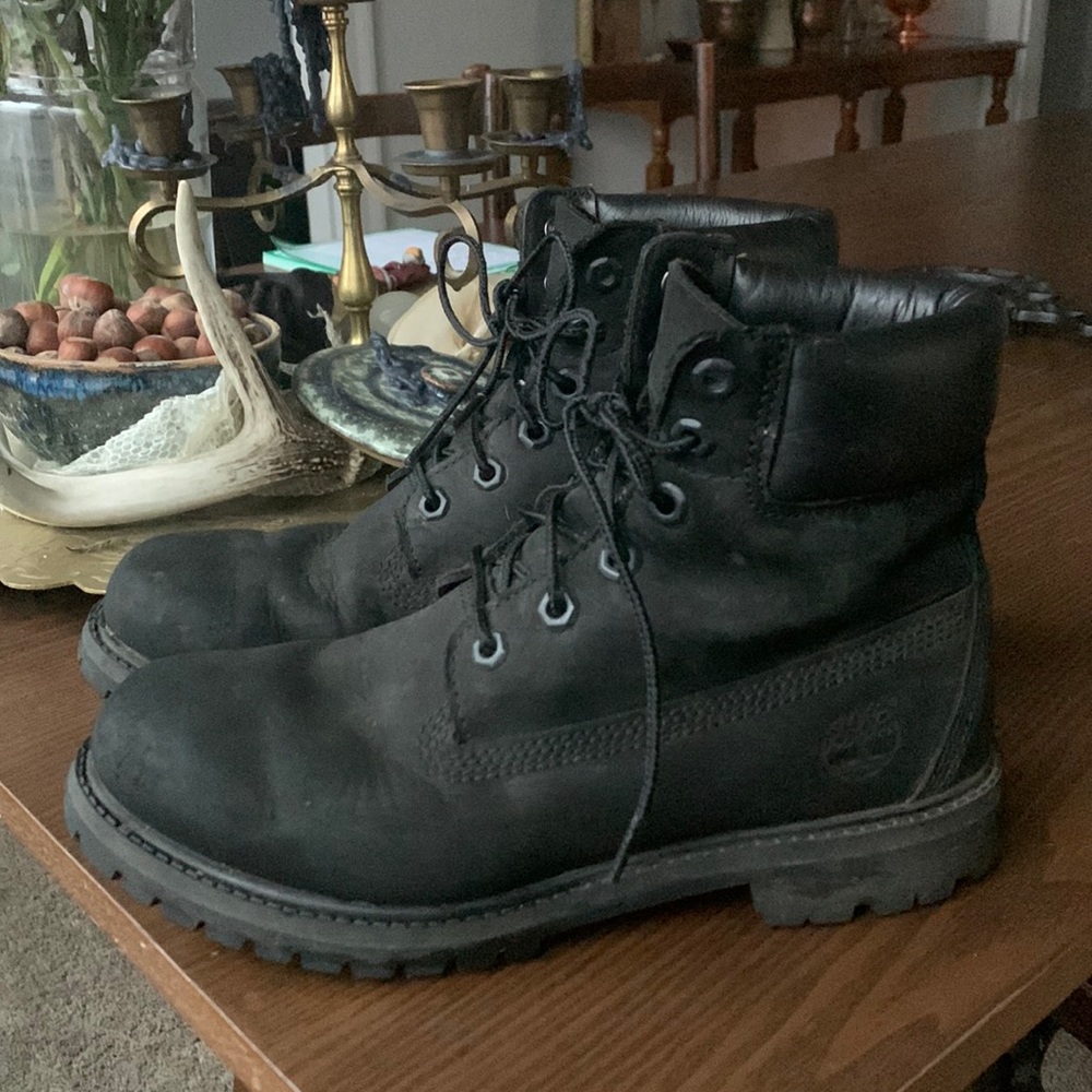 All Black Timberland Boots